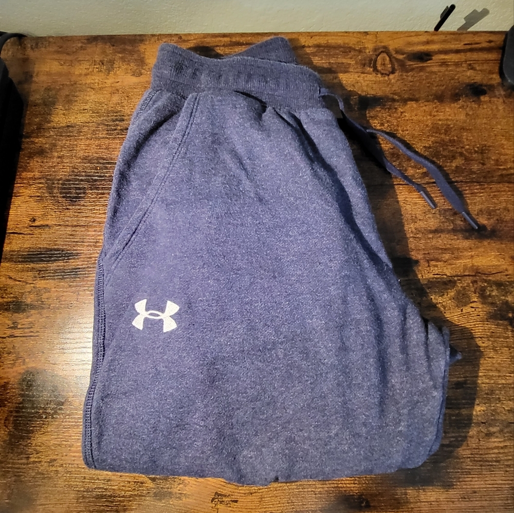 Men's Under Armour fleece joggers MED